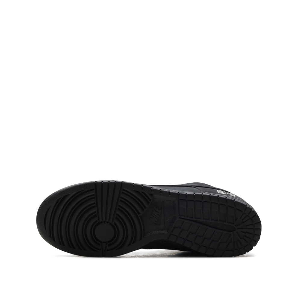 Buy Nike SB Dunk Low "Supreme - Black" | Krewsa South Africa