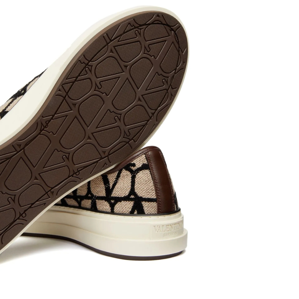 Buy Valentino Garavani Toile Iconographe Totaloop low-top sneakers | Krewsa South Africa
