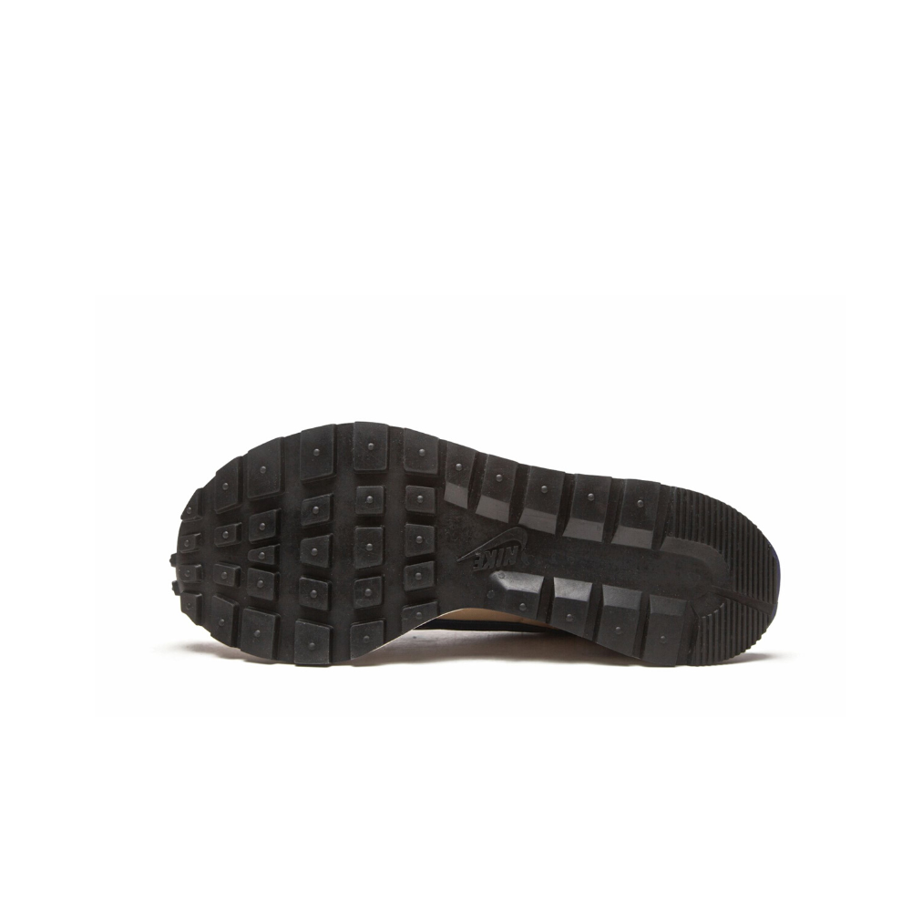 Buy NIKE VAPORWAFFLE "Sacai - Tan Navy" | Krewsa South Africa